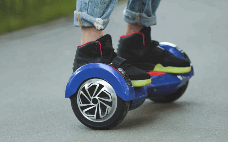 Hoverboard: mobilidade e aventura com estilo para todas as idades